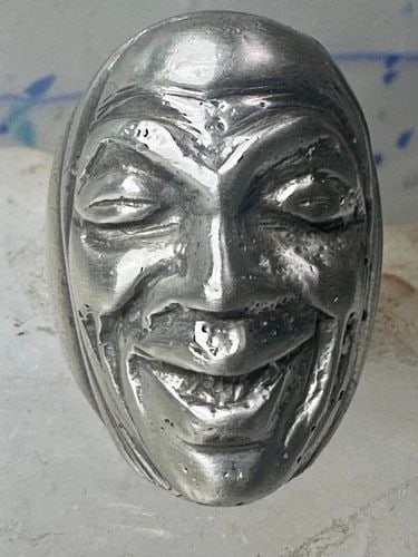HEAVY FACE RING TRIBAL SMILING BAND STERLING SILVER SIZE 7.75 WOMEN MEN: HEAVY FACE RING TRIBAL SMILING BAND STERLING SILVER SIZE 7.75 GIRLS WOMEN MEN Heavy Face ring tribal smiling band sterling silver size 7.75 girls women men Size 7.75 Weight 43.2g Width 1. 1/8" Thinnes