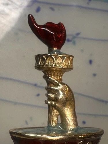 STATUE OF LIBERTY FLAME RING SIZE 8 STERLING SILVER WOMEN (1 of 2)