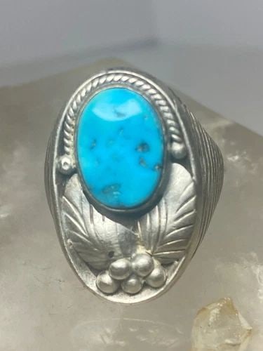 TURQUOISE RING SIZE 10 SOUTHWEST STERLING SILVER WOMEN MEN: TURQUOISE RING SIZE 10 SOUTHWEST STERLING SILVER WOMEN MEN Turquoise ring southwest sterling silver women men Size 10 Weight 17.3g Length. 1 1/8" Thinest part of band 5/8" Rise above finger 3/16"