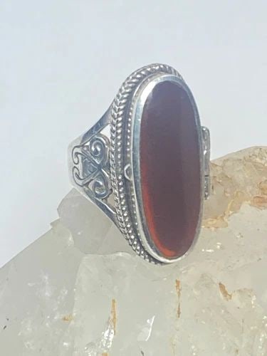 LONG POISON RING SOUTHWEST STERLING SILVER WOMEN GIRLS: LONG POISON RING SOUTHWEST STERLING SILVER WOMEN GIRLS long Poison ring southwest sterling silver women girls Size 6.75 Weight 15.3g Length. 1 1/8" Width. 7/16" Thinnest part 3/16"