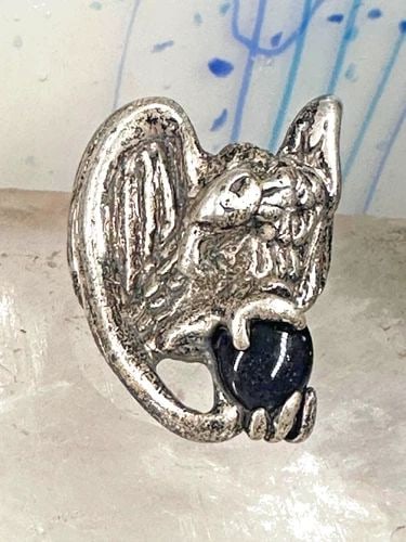 NAVAJO RING EAGLE ONYX SIZE 9 WINGS STERLING SILVER WOMEN MEN: NAVAJO RING EAGLE ONYX SIZE 9 WINGS STERLING SILVER WOMEN MEN Eagle Ring southwestern Onyx size 9 Wings sterling silver women men Band is Slightly Out of Round Wearable as is Size 9 Weight 16.8g Lengt
