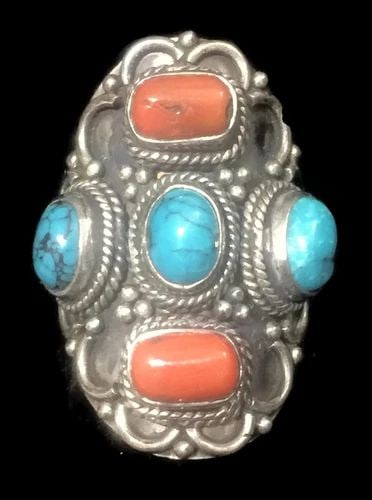 LONG TURQUOISE CORAL RING VINTAGE TRIBAL BOHO STERLING SILVER SIZE 7.75: LONG TURQUOISE CORAL RING VINTAGE TRIBAL BOHO STERLING SILVER SIZE 7.75 Long Turquoise Coral Ring Vintage Sterling Silver Tribal Ring Size 7.75 Between a Size 7.75 and a Size 8 Weight 15.7g Widest Par