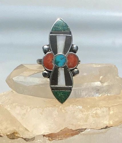 TURQUOISE RING SIZE 5 LONG FLOWER NAVAJO ONYX MOP CORAL SOUTHWEST STERLING SILVE: TURQUOISE RING SIZE 5 LONG FLOWER NAVAJO ONYX MOP CORAL SOUTHWEST STERLING SILVE Turquoise ring long flower Navajo onyx MOP coral sterling silver southwest women girls Size 5 Weight 4.4g Length. 1. 1/