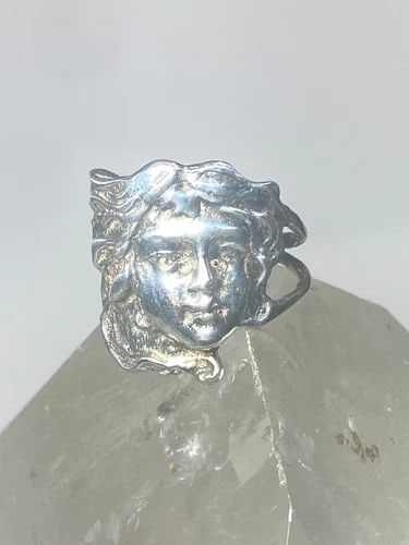 FACE RING ART NOUVEAU SIZE 7 BAND STERLING SILVER: FACE RING ART NOUVEAU SIZE 7 BAND STERLING SILVER Face ring Art Nouveau size 7 band sterling silver I leave the rings unpolished until I sell .. If the buyer wants the ring polished I will then polish