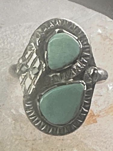 NAVAJO SNAKE RING TURQUOISE SIZE 5.75 STERLING SILVER GIRLS WOMEN PINKY: NAVAJO SNAKE RING TURQUOISE SIZE 5.75 STERLING SILVER GIRLS WOMEN PINKY Navajo snake ring turquoise size 5.75 sterling silver girls women pinky Size 5.75 Weight 6.3g Length. 7/8" Width 1/2" Thinnest p
