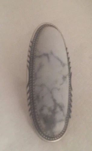 VINTAGE STERLING SILVER NATIVE AMERICAN NAVAJO RING WHITE STONE SIZE 5.75 (1 of 2)