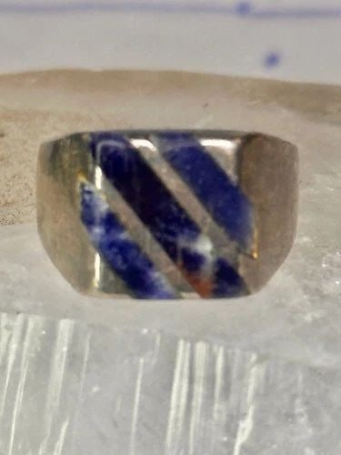MEXICO TAXCO RING SIZE 6 BLUE LAPIS OR SODALITE ? WIDE BAND STERLING SILVER: MEXICO TAXCO RING SIZE 6 BLUE LAPIS OR SODALITE ? WIDE BAND STERLING SILVER Mexico Taxco ring size 6 blue lapis or sodalite ? wide band sterling silver women men Size 6 Weight 8.7g Length 7/16" Width.