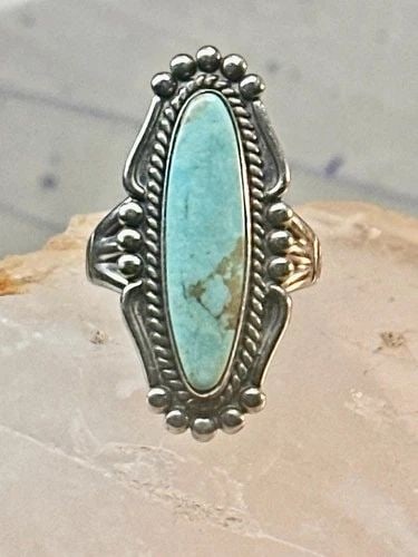 LONG NAVAJO RING TURQUOISE SOUTHWEST SIZE 6 STERLING SILVER WOMEN GIRLS: LONG NAVAJO RING TURQUOISE SOUTHWEST SIZE 6 STERLING SILVER WOMEN GIRLS Long Navajo ring turquoise southwest size 6 Sterling silver women girls Size 6 Between a size 6 and a size 6.25 Weight 7.2g Leng