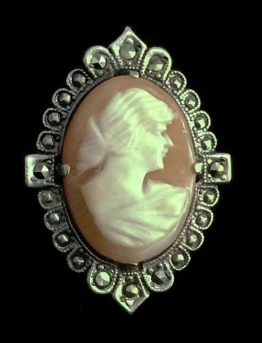 CAMEO RING SIZE 3 STERLING SILVER VICTORIAN PINKY LADY CAMEO FIGURATIVE SHELL (1 of 2)