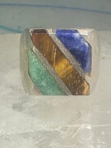 TIGER EYE RING ONYX SODALITE MEXICAN BAND SIZE 8 STERLING SILVER WOMEN MEN: TIGER EYE RING ONYX SODALITE MEXICAN BAND SIZE 8 STERLING SILVER WOMEN MEN Tiger eye ring onyx sodalite Mexican band size 8 sterling silver women men Size 8 Weight 13.2g Length 5/8" Width 1/2" Thinnes