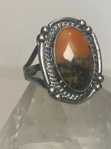 AGATE RING PETRIFIED WOOD STERLING SILVER SOUTHWEST NAVAJO BAND WOMEN GIRLS: AGATE RING PETRIFIED WOOD STERLING SILVER SOUTHWEST NAVAJO BAND WOMEN GIRLS Agate ring petrified wood sterling silver southwest Navajo band women girls Size 5.50 Weight 6.2g Length 7/8" Width. 5/8" Th