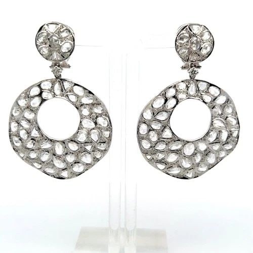 16.00 CARAT ROSE CUT AND ROUND DIAMOND 18K WHITE GOLD CHANDELIER EARRINGS: 16.00 CARAT ROSE CUT AND ROUND DIAMOND 18K WG CHANDELIER EARRINGS Title: 16.00 Carat Rose Cut F VS1 and Round Brilliant F VS1 Diamond 18 Karat White Gold Chandelier Earrings Style: Chandelier Metal: 1