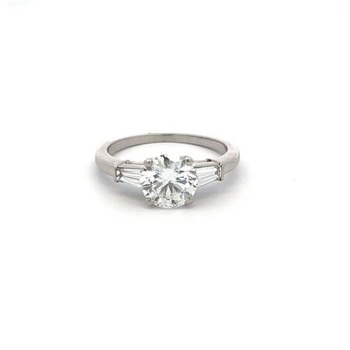 CARTIER 1.52 CARAT ROUND BRILLIANT SHAPE F-VS2 DIAMOND PLATINUM ENGAGEMENT RING: CARTIER 1.52 CARAT ROUND BRILLIANT SHAPE F-VS2 DIAMOND PLATINUM ENGAGEMENT RING Title: Cartier 1.52 Carat Round Brilliant Shape F-VS2 Diamond Platinum Engagement Ring Style: Engagement Metal: Platinum