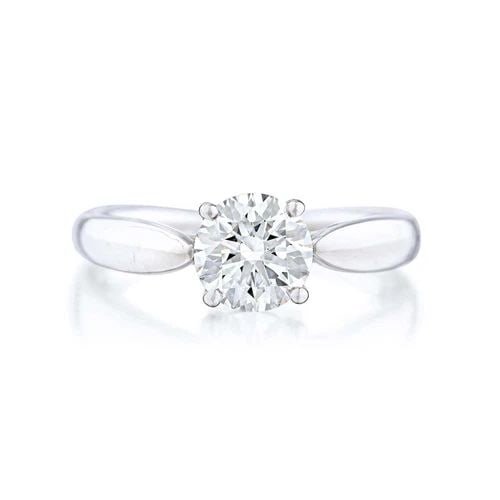 TIFFANY & CO.. 1.03 CARAT DIAMOND PLATINUM ENGAGEMENT RING (1 of 2)