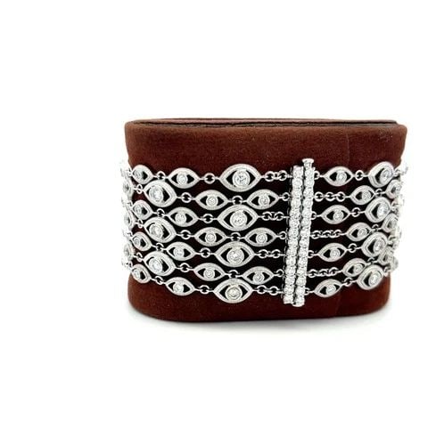 VINTAGE 18K WHITE GOLD LINK BRACELET WITH 4.35 CARAT ROUND G-SI DIAMONDS: VINTAGE 18K WHITE GOLD LINK BRACELET WITH 4.35 CARAT ROUND G-SI DIAMONDS VINTAGE 18K WHITE GOLD LINK BRACELET WITH 4.35 CARAT ROUND G-SI DIAMONDS PRODUCT DESCRIPTION Video: Video Link Detailed Descrip