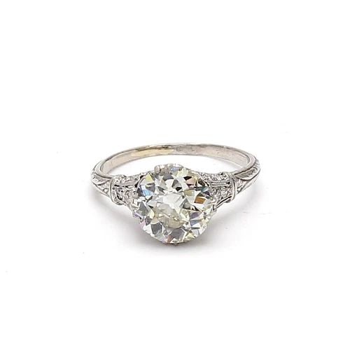 2.11 CARAT OLD EUROPEAN CUT K I1 DIAMOND PLATINUM ART DECO RING: 2.11 CARAT OLD EUROPEAN CUT K I1 DIAMOND PLATINUM ART DECO RING Title: 2.11 Carat Old European Cut K I1 Diamond Platinum Art Deco Ring Style: Art Deco Metal: Platinum Gemstone 1: 2.11 Carat Diamond Nu