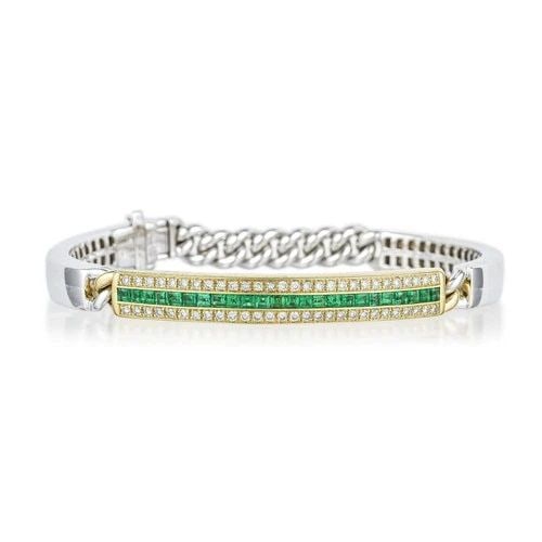 0.85 CARAT EMERALD 0.65 CARAT WHITE DIAMOND 18 KARAT YELLOW GOLD BANGLE BRACELET: 0.85 CARAT EMERALD 0.65 CARAT WHITE DIAMOND 18 KARAT YELLOW GOLD BANGLE BRACELET Title: 0.85 Carat Emerald 0.65 Carat White Diamond 18 Karat Yellow Gold Bangle Bracelet Style: Bangle Metal: 18 Karat Y