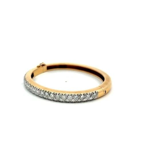 VINTAGE 18K YELLOW GOLD BANGLE BRACELET WITH 2.2 CARAT CIRCULAR CUT G-VS DIAMOND (1 of 2)