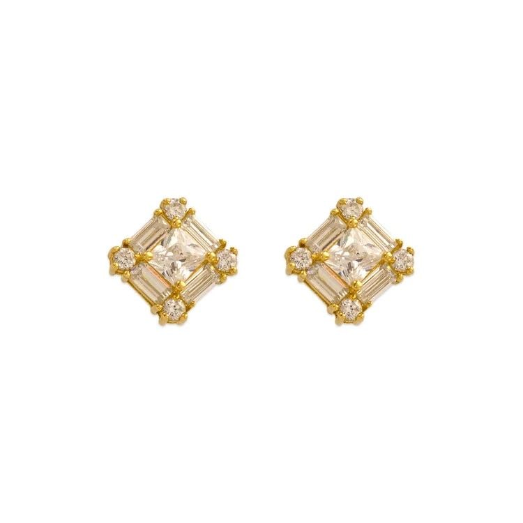 NEW 14K YELLOW GOLD FANCY STUD EARRINGS: NEW 14K YELLOW GOLD FANCY STUD EARRINGS FANCY STUD EARRINGS NEW 14K YELLOW GOLD Width: Approx. 9x9mm Apx WEIGHT: 2.4g