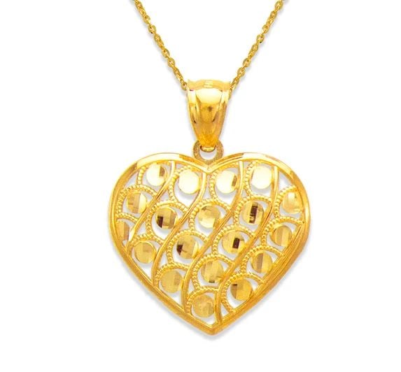 NEW 14K YELLOW GOLD DECORATIVE HEART PENDANT: NEW 14K YELLOW GOLD DECORATIVE HEART PENDANT DECORATIVE HEART PENDANT NEW 14K YELLOW GOLD Apx. WIDTH: 22x19mm Apx WEIGHT: 2.3g