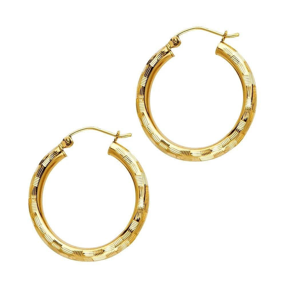 NEW 14K YELLOW GOLD 3MM DC HOOP EARRINGS: NEW 14K YELLOW GOLD 3MM DC HOOP EARRINGS 3MM DC HOOP EARRINGS NEW 14K YELLOW GOLD HEIGHT - 25 mm WIDTH - 25 mm Apx WEIGHT - 1.7 g