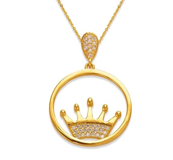 NEW 14K YELLOW GOLD FANCY CROWN IN RING PENDANT: NEW 14K YELLOW GOLD FANCY CROWN IN RING PENDANT FANCY CROWN IN RING PENDANT NEW 14K YELLOW GOLD Apx. WIDTH: 23mm Apx Apx. WEIGHT: 2.2g