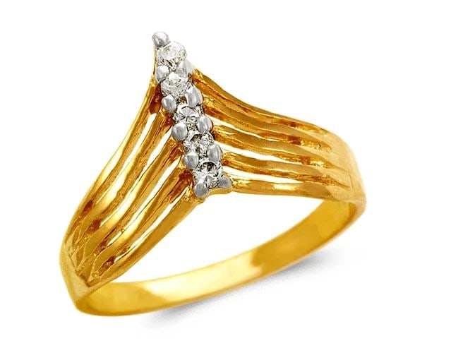 NEW 14K TWO TONE GOLD LADIES FASHION RING: NEW 14K TWO TONE GOLD LADIES FASHION RING LADIES FASHION RING NEW 14K TWO TONE GOLD SIZE Apx: 10mm WEIGHT: 2.1g