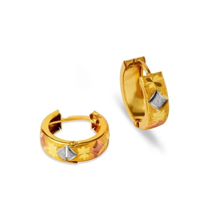 NEW 14K TRICOLOR GOLD D/C HUGGIE EARRINGS: NEW 14K TRICOLOR GOLD D/C HUGGIE EARRINGS D/C HUGGIE EARRINGS NEW 14K TRICOLOR GOLD Width: Approx. 5x15mm Apx WEIGHT: 2.1g