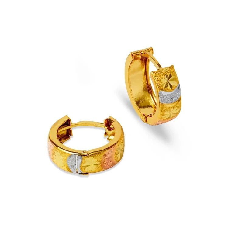 NEW 14K TRICOLOR GOLD D/C HUGGIE EARRINGS: NEW 14K TRICOLOR GOLD D/C HUGGIE EARRINGS D/C HUGGIE EARRINGS NEW 14K TRICOLOR GOLD Width: Approx. 5x15mm Apx WEIGHT: 2.1g