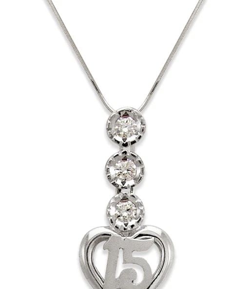 NEW 14K WHITE GOLD FANCY 15 ANOS HEART PENDANT: NEW 14K WHITE GOLD FANCY 15 ANOS HEART PENDANT FANCY 15 ANOS HEART PENDANT NEW 14K WHITE GOLD Apx. WIDTH: 12x24mm Apx WEIGHT: 2.1g