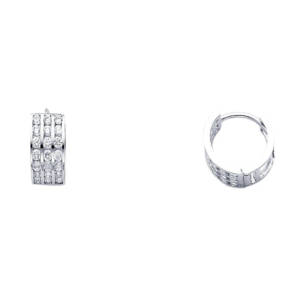 NEW 14K WHITE GOLD TRIPLE HUGGIES EARRINGS: NEW 14K WHITE GOLD TRIPLE HUGGIES EARRINGS TRIPLE HUGGIES EARRINGS NEW 14K WHITE GOLD Height : 11 mm Width : 11 mm Weight : 1.5g