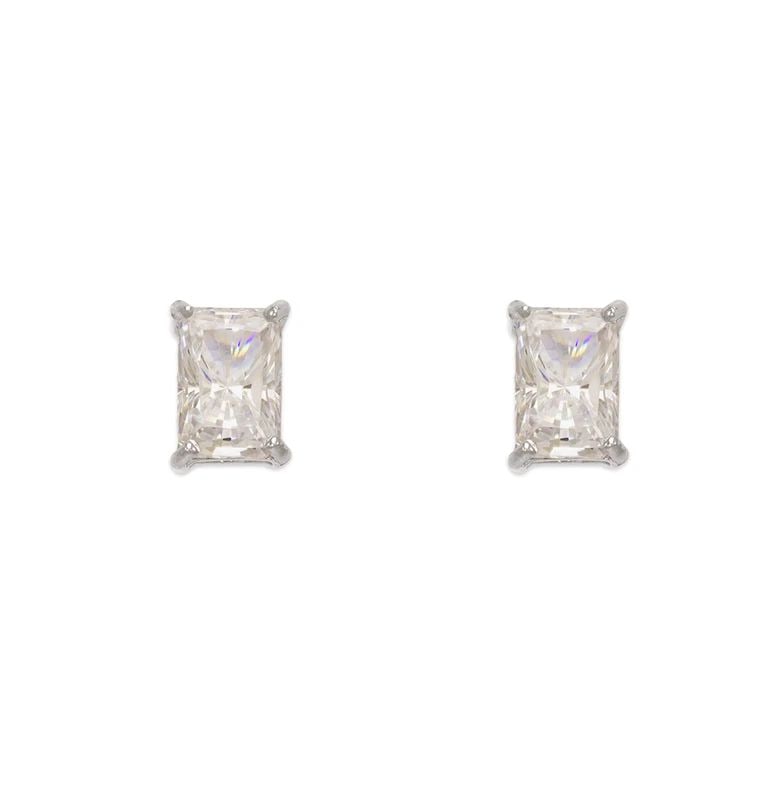 NEW 14K WHITE GOLD CUSHION CUT STUD EARRINGS: NEW 14K WHITE GOLD CUSHION CUT STUD EARRINGS CUSHION CUT STUD EARRINGS NEW 14K WHITE GOLD Width: Approx. 4.5x6.5mm Apx WEIGHT: 2g