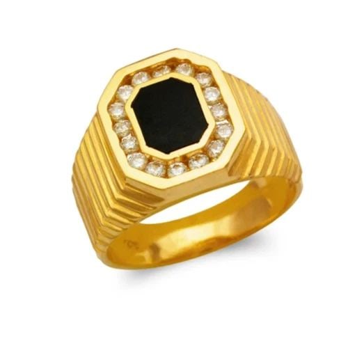 NEW 14K YELLOW GOLD MEN'S FULL CUT ONYX RING: NEW 14K YELLOW GOLD MEN'S FULL CUT ONYX RING MEN'S FULL CUT ONYX RING NEW 14K YELLOW GOLD SIZE Apx: 15mm Apx WEIGHT: 10.6g