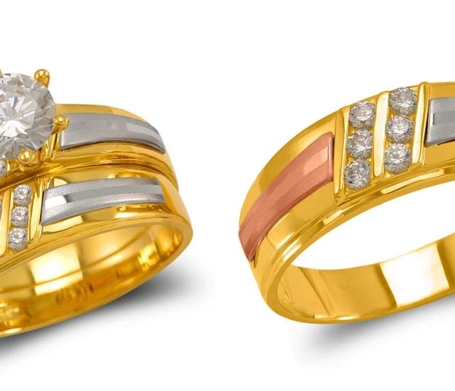 NEW 14K TRICOLOR GOLD TRICOLOR WEDDING TRIO RING SET: NEW 14K TRICOLOR GOLD TRICOLOR WEDDING TRIO RING SET TRICOLOR WEDDING TRIO RING SET NEW 14K TRICOLOR GOLD SIZE Apx: 7.5mm Apx. WEIGHT: 10.5g
