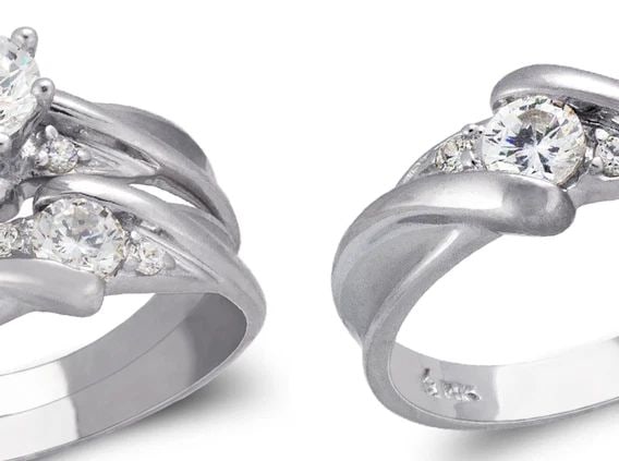 NEW 14K WHITE GOLD WHITE WEDDING TRIO RING SET: NEW 14K WHITE GOLD WHITE WEDDING TRIO RING SET WHITE WEDDING TRIO RING SET NEW 14K WHITE GOLD Apx. WIDTH: 6mm Apx. WEIGHT: 8.5g