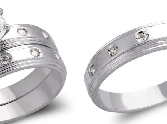 NEW 14K WHITE GOLD WHITE WEDDING TRIO RING SET: NEW 14K WHITE GOLD WHITE WEDDING TRIO RING SET WHITE WEDDING TRIO RING SET NEW 14K WHITE GOLD Apx. WIDTH: 6mm Apx. WEIGHT: 8.5g