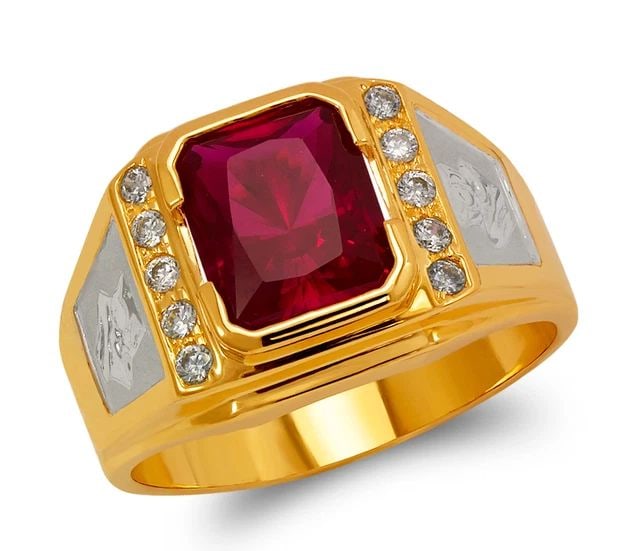 NEW 14K TWO TONE GOLD MEN'S FANCY RING: NEW 14K TWO TONE GOLD MEN'S FANCY RING MEN'S FANCY RING NEW 14K TWO TONE GOLD Apx. WIDTH: 15mm Apx. WEIGHT: 7.9g