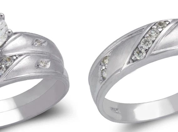 NEW 14K WHITE GOLD WHITE WEDDING TRIO RING SET: NEW 14K WHITE GOLD WHITE WEDDING TRIO RING SET WHITE WEDDING TRIO RING SET NEW 14K WHITE GOLD Apx. WIDTH: 6mm Apx. WEIGHT: 7.7g