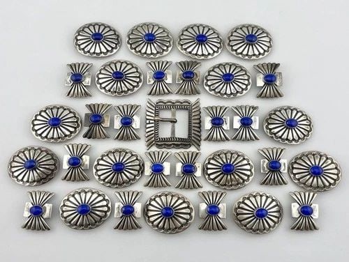 RARE SUNSHINE REEVES NAVAJO STERLING SILVER LAPIS LAZULI STAMP 32 CONCHO BELT: RARE SUNSHINE REEVES NAVAJO STERLING SILVER LAPIS LAZULI STAMP 32 CONCHO BELT Vintage Sunshine Reeves Navajo Sterling Silver Lapis Lazuli Stamp 32 Concho Belt 258.3g Buckle Size: 1 1/2" Wide by 1 1/2"