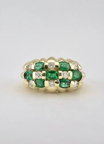 DESIGNER 14K YELLOW GOLD GREEN EMERALD & DIAMOND CHECKERED MEN'S RING 9.8G: Vintage Designer 14k Yellow Gold Green Emerald & Diamond Checkered Men's Ring 9.8g Ring Size 7 - Can Be Re Sized Weight is 9.8 Grams on my scale Metal: 14k Yellow Gold - Hallmarked Amazing Natural Gre