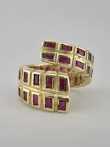 DESIGNER 18K YELLOW GOLD NATURAL BEZEL SET BAGUETTE RUBY ETERNITY BYPASS RING (1 of 2)