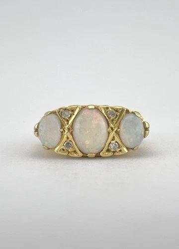 ANTIQUE ENGLISH VICTORIAN 18K YELLOW GOLD FIRE OPAL - OLD CUT DIAMOND GYPSY RING: ANTIQUE ENGLISH VICTORIAN 18K YELLOW GOLD FIRE OPAL - OLD CUT DIAMOND GYPSY RING Antique English Victorian 18K Yellow Gold Fire Opal & Old Cut Diamond Gypsy Ring Ring Size: 5.5 - Can Be Resized Weight
