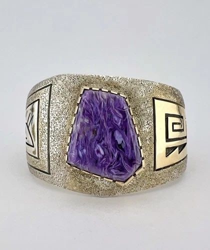 PHILBERT POSEYESVA HOPI STERLING SILVER 14K GOLD CHAROITE OVERLAY CUFF BRACELET: PHILBERT POSEYESVA HOPI STERLING SILVER 14K GOLD CHAROITE OVERLAY CUFF BRACELET RARE Philbert Poseyesva Hopi Sterling Silver 14k Gold Charoite Overlay Cuff Bracelet Cuff is 5 1/8" tip to Tip and has a