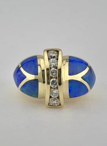 BAGLEY & HOTCHKISS 18K YELLOW GOLD BLACK OPAL INLAY & DIAMOND RING 12.5G: BAGLEY & HOTCHKISS 18K YELLOW GOLD BLACK OPAL INLAY & DIAMOND RING 12.5G Bagley & Hotchkiss 18K Yellow Gold Black Opal Inlay & Diamond Ring 12.5g Ring Size: 5.75 - Can Be Resized Metal: 18k Yellow Gol
