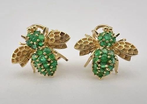 DESIGNER 14K YELLOW GOLD EMERALD 3D BUMBLE BEE OMEGA BACK POST EARRINGS 11.2G (1 of 2)