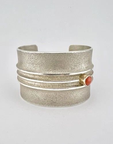EDISON CUMMINGS NAVAJO TUFA CAST STERLING SILVER & 14K GOLD CORAL CUFF BRACELET (1 of 2)