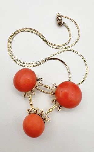 ANTIQUE VICTORIAN ETRUSCAN 14K YELLOW GOLD NATURAL SALMON CORAL NECKLACE 22.5G: ANTIQUE VICTORIAN ETRUSCAN 14K YELLOW GOLD NATURAL SALMON CORAL NECKLACE 22.5G Antique Victorian Etruscan 14k Yellow Gold Natural Salmon Coral Necklace 22.5g Pendant Size: 1 3/4" Tall By Almost 2" Wid
