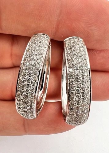 DESIGNER 14K WHITE GOLD 2.60CT APROX ROUND DIAMOND 6MM WIDE LARGE HOOP EARRINGS (1 of 2)