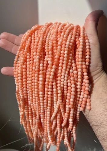 84 STRANDS -VINTAGE NATURAL ANGEL SKIN CORAL 4.5-5.5MM BEADS NECKLACE - 1,302.7G (1 of 2)
