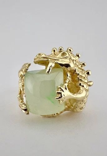 VINTAGE CHINESE 14K YELLOW GOLD & LIGHT GREEN JADE DRAGON ETERNITY RING: VINTAGE CHINESE 14K YELLOW GOLD & LIGHT GREEN JADE DRAGON ETERNITY RING Vintage Chinese 14k Yellow Gold & Light Green Jade Dragon Eternity Ring Ring Size: 5.5 - Can Be Resized Metal: 14k Yellow Gold -